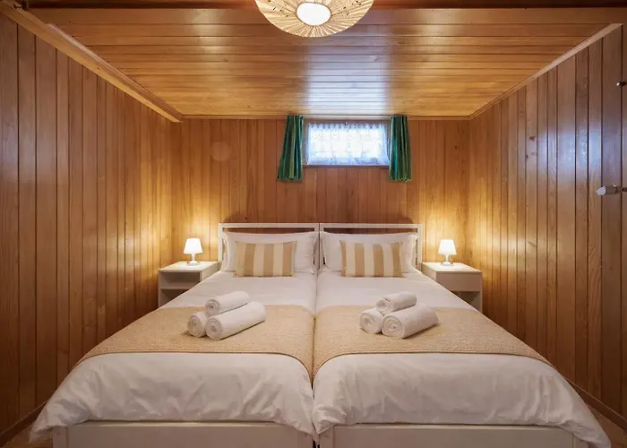 Horská chata Cozy Traditional Chalet, Stunning Mountain Views *